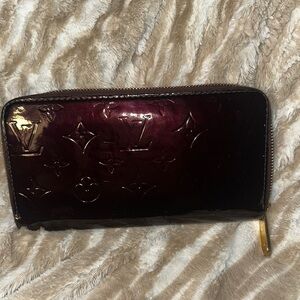 Louis Vuitton Burgundy Wallet $199$
